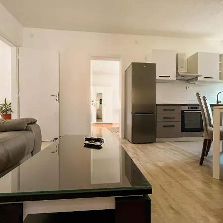 Sunrise Terrace Kastela