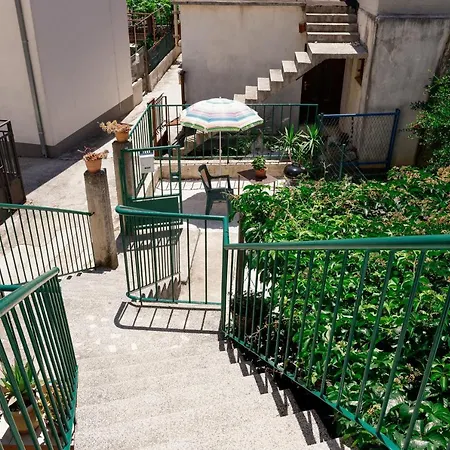 Sunrise Terrace *
